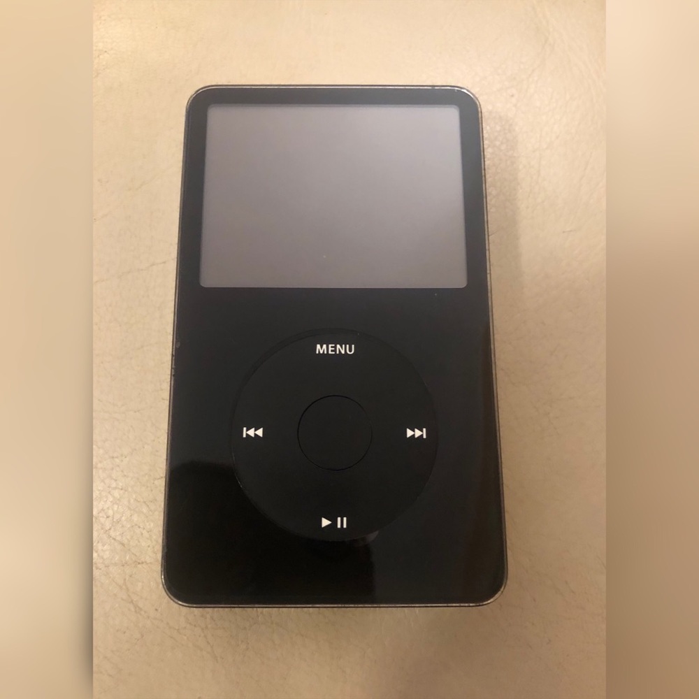 Apple‎ Ipod 5th generation